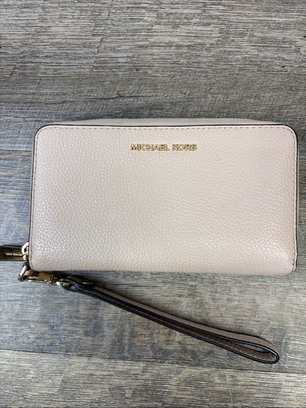 Michael Kors Jet Set Travel Large Zip Around Wristlet Wallet Blush Pink Leather